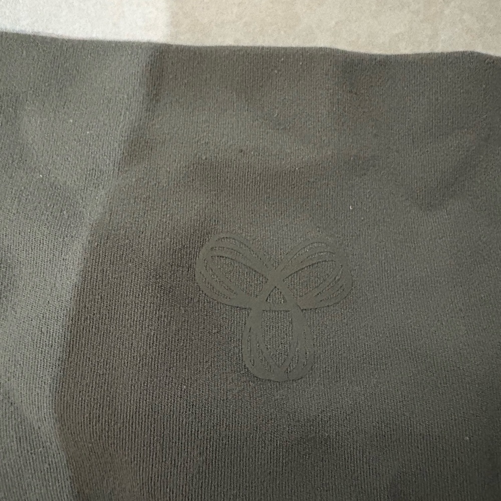 Aritzia Tna TnaLIFE Atmosphere High-Rise Leggings - Olive Green - XS Athleisure - Picture 5 of 5